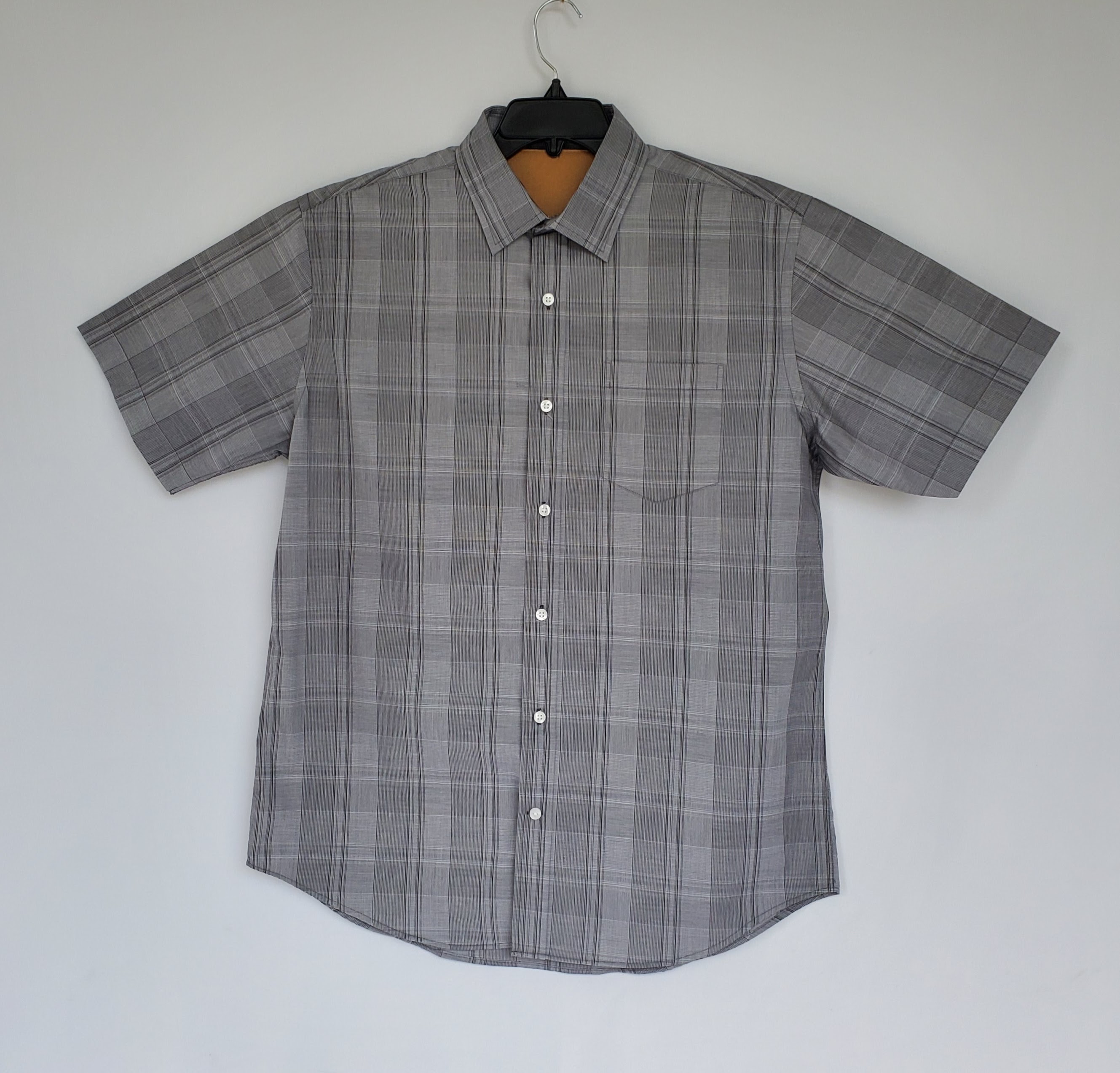 Men's Short Sleeve Dark Gray Plaid Casual Shirt - Akashi Collection